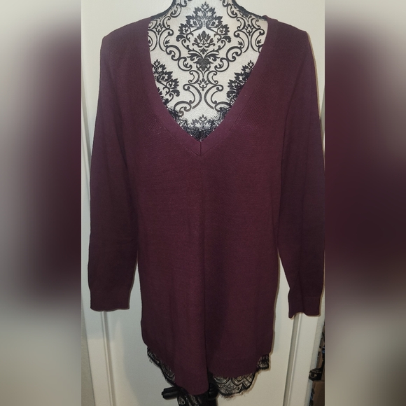 Torrid Long Sleeve Lace Trim V-Neck Tunic Sweater Sz 1/1X New With Tag - Picture 1 of 11